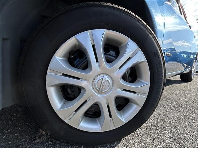 ノート e-パワー X 純正SDナビ(Bluetooth/CD/DVD)・全周囲カメラ・デジタルインナーミラー・レーンキープアシスト・衝突被害軽減ブレーキ・LEDヘッドライト・オートライト・横滑り防止装置・純正フロアマット(41枚目)