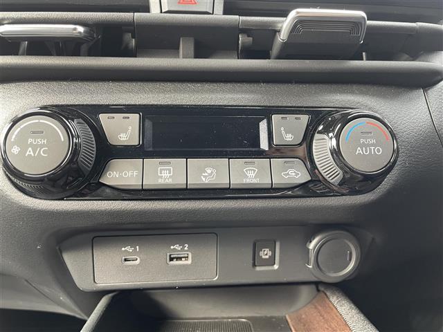 オーラ Ｇ　ＦＯＵＲ　純正９インチナビ・フルセグテレビ・アラウンドビューモニター・プロパイロット・ＢＯＳＥサウンドシステム・ＬＥＤヘッドライト・前席シートヒーター・ステアリングヒーター・ハーフレザーシート・純正１７ＡＷ（7枚目）