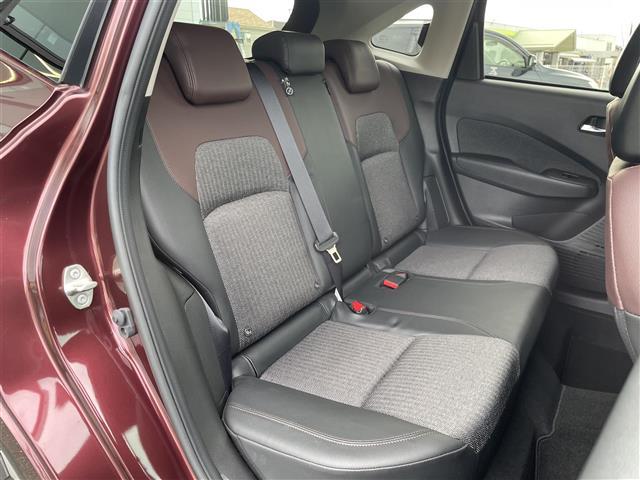 オーラ Ｇ　ＦＯＵＲ　純正９インチナビ・フルセグテレビ・アラウンドビューモニター・プロパイロット・ＢＯＳＥサウンドシステム・ＬＥＤヘッドライト・前席シートヒーター・ステアリングヒーター・ハーフレザーシート・純正１７ＡＷ（20枚目）