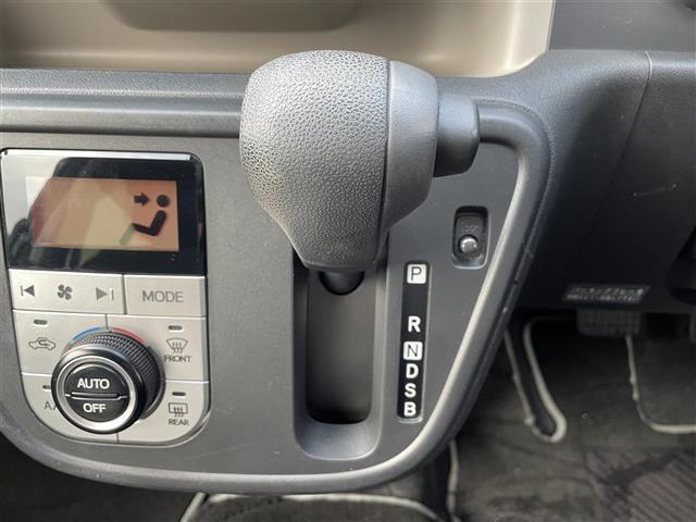 パッソ モーダ S 純正SDナビ・テレビ・バックカメラ・衝突軽減ブレーキ・レーンキープアシススト・プッシュスタート・スマートキー・スペアスマートキー・LEDヘッドライト・フォグランプ・ドライブレコーダー・ETC(8枚目)