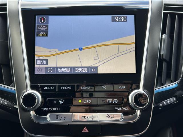 クラウンハイブリッド ＲＳ　リミテッド　サンルーフ・純正ナビ・フルセグテレビ・全周囲カメラ・プリクラッシュ・レーダークルーズ・ブラインドスポット・前席シートヒーター・リアクロストラフィック・前後ドラレコ・ビルトインＥＴＣ・純正１８ＡＷ（6枚目）