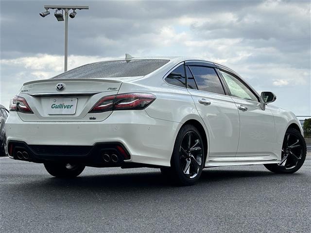 クラウンハイブリッド ＲＳ　リミテッド　サンルーフ・純正ナビ・フルセグテレビ・全周囲カメラ・プリクラッシュ・レーダークルーズ・ブラインドスポット・前席シートヒーター・リアクロストラフィック・前後ドラレコ・ビルトインＥＴＣ・純正１８ＡＷ（36枚目）