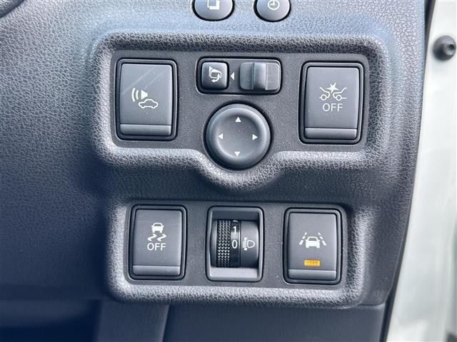 ノート ｅ－パワー　Ｘ　ワンオーナー／純ナビ／フルセグＴＶ／衝突軽減／アラウンドビューモニター／デジタルインナーミラー／コーナーセンサー／スマートキー／スペアキー／ドラレコ／オートライト／ウィンカーミラー／電格ミラー（17枚目）