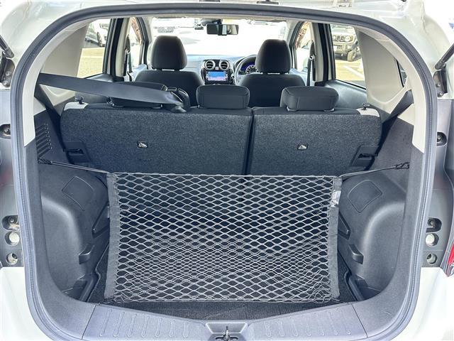 ノート ｅ－パワー　Ｘ　ワンオーナー／純ナビ／フルセグＴＶ／衝突軽減／アラウンドビューモニター／デジタルインナーミラー／コーナーセンサー／スマートキー／スペアキー／ドラレコ／オートライト／ウィンカーミラー／電格ミラー（40枚目）