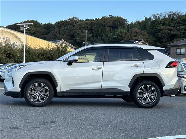 ＲＡＶ４ Ｇ　ワンオーナー・１０．５インチナビ・フルセグ・全周囲カメラ・シートヒーター・エアーシート・パワーシート・電動リアゲート・ＥＴＣ２．０・ドラレコ・レーダークルコン・純正ＡＷ・ＬＥＤヘッドライト・フォグ（31枚目）
