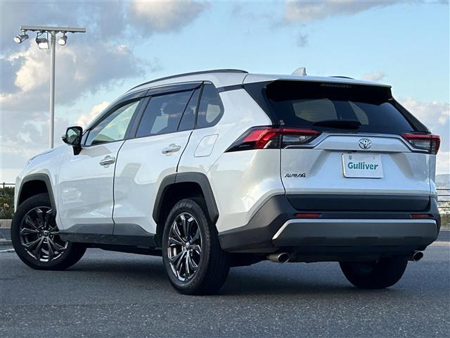ＲＡＶ４ Ｇ　ワンオーナー・１０．５インチナビ・フルセグ・全周囲カメラ・シートヒーター・エアーシート・パワーシート・電動リアゲート・ＥＴＣ２．０・ドラレコ・レーダークルコン・純正ＡＷ・ＬＥＤヘッドライト・フォグ（33枚目）