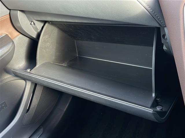 ハリアー Ｇ　ワンオーナー・Ａｐｐｌｅ　Ｃａｒ　Ｐｌａｙ・純正メモリナビ　（Ｂｌｕｅｔｏｏｔｈ／ＵＳＢ）・バックカメラ・ビルトインＥＴＣ・前後ドライブレコーダー・デジタルインナーミラー・ハーフレザーシート（38枚目）