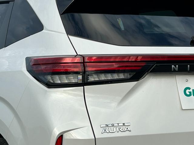 オーラ Ｇ　純正９インチナビ・全周囲カメラ・プッシュスタート・インテリジェントルームミラー・ブラインドスポットモニター・純正１７インチＡＷ・ＬＥＤヘッドライト・オートライト・オートマチックハイビーム・フォグライト（11枚目）