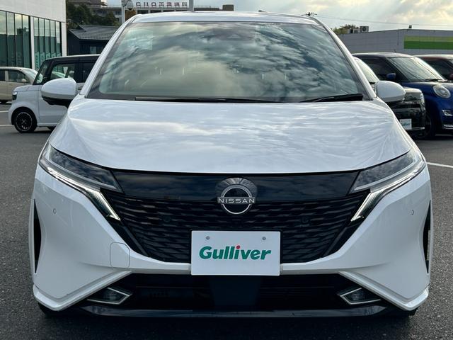 オーラ Ｇ　純正９インチナビ・全周囲カメラ・プッシュスタート・インテリジェントルームミラー・ブラインドスポットモニター・純正１７インチＡＷ・ＬＥＤヘッドライト・オートライト・オートマチックハイビーム・フォグライト（12枚目）