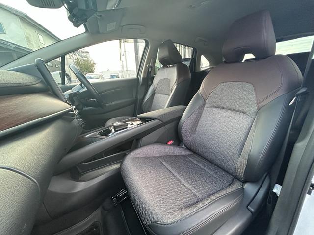 オーラ Ｇ　純正９インチナビ・全周囲カメラ・プッシュスタート・インテリジェントルームミラー・ブラインドスポットモニター・純正１７インチＡＷ・ＬＥＤヘッドライト・オートライト・オートマチックハイビーム・フォグライト（64枚目）