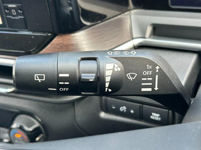 オーラ Ｇ　純正９インチナビ・全周囲カメラ・プッシュスタート・インテリジェントルームミラー・ブラインドスポットモニター・純正１７インチＡＷ・ＬＥＤヘッドライト・オートライト・オートマチックハイビーム・フォグライト（73枚目）