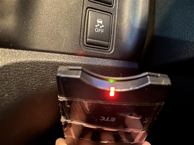 セレナ ハイウェイスター　プロパイロットエディション　社外ＳＤナビ・フルセグＴＶ・８人乗り・プロパイロット・両側Ｐスラ・追従型クルコン・ＬＥＤヘッドライト・バックカメラ・ウィンカーミラー・電格ミラー・アイドリングストップ・ＥＴＣ・純正ＡＷ（9枚目）