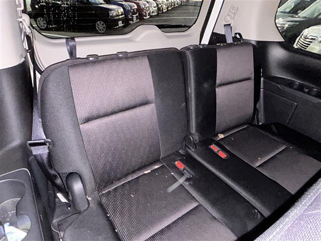 セレナ ハイウェイスター　プロパイロットエディション　社外ＳＤナビ・フルセグＴＶ・８人乗り・プロパイロット・両側Ｐスラ・追従型クルコン・ＬＥＤヘッドライト・バックカメラ・ウィンカーミラー・電格ミラー・アイドリングストップ・ＥＴＣ・純正ＡＷ（19枚目）