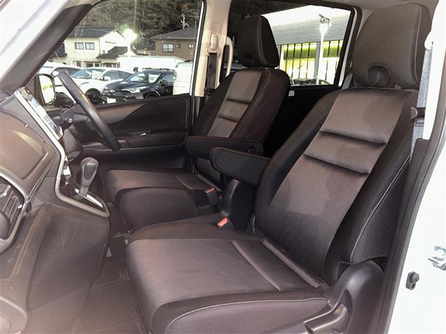 セレナ ハイウェイスター　プロパイロットエディション　社外ＳＤナビ・フルセグＴＶ・８人乗り・プロパイロット・両側Ｐスラ・追従型クルコン・ＬＥＤヘッドライト・バックカメラ・ウィンカーミラー・電格ミラー・アイドリングストップ・ＥＴＣ・純正ＡＷ（26枚目）