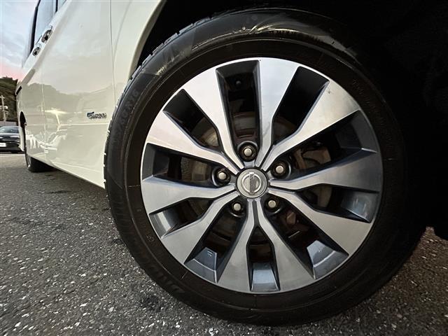 セレナ ハイウェイスター　プロパイロットエディション　社外ＳＤナビ・フルセグＴＶ・８人乗り・プロパイロット・両側Ｐスラ・追従型クルコン・ＬＥＤヘッドライト・バックカメラ・ウィンカーミラー・電格ミラー・アイドリングストップ・ＥＴＣ・純正ＡＷ（39枚目）