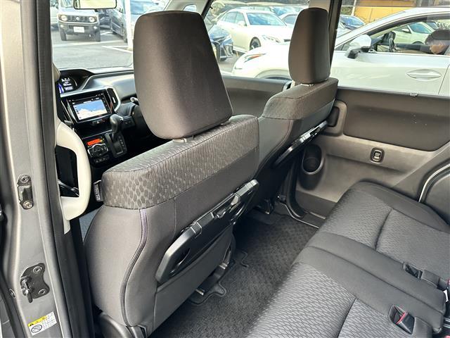 ソリオバンディット ハイブリッドＭＶ　純正ディスプレイオーディオ・禁煙車・全方位カメラ・デュアルセンサーブレーキサポート・片側Ｐスラ・クルコン・ウィンカーミラー・スマートキー・電格ミラー・アイドリングストップ・純正ＡＷ・ＥＴＣ・（24枚目）