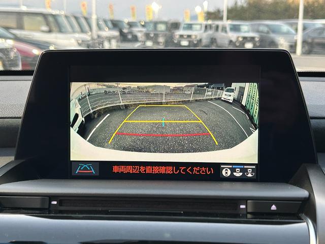 クラウンハイブリッド ＲＳアドバンス　純正ＳＤナビ・Ｔｏｙｏｔａ　Ｓａｆｅｔｙ　Ｓｅｎｓｅ・ＥＴＣ２．０・ドライブレコーダー・アラウンドビューモニター・ヘッドアップディスプレイ・電動パーキングブレーキ・ＬＥＤヘッドライト・前席パワーシート（17枚目）