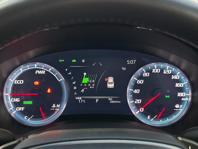 クラウンハイブリッド ＲＳアドバンス　純正ＳＤナビ・Ｔｏｙｏｔａ　Ｓａｆｅｔｙ　Ｓｅｎｓｅ・ＥＴＣ２．０・ドライブレコーダー・アラウンドビューモニター・ヘッドアップディスプレイ・電動パーキングブレーキ・ＬＥＤヘッドライト・前席パワーシート（18枚目）