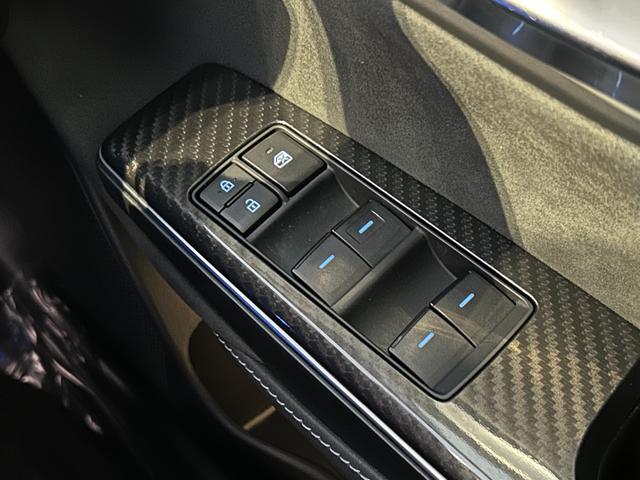 クラウンハイブリッド ＲＳアドバンス　純正ＳＤナビ・Ｔｏｙｏｔａ　Ｓａｆｅｔｙ　Ｓｅｎｓｅ・ＥＴＣ２．０・ドライブレコーダー・アラウンドビューモニター・ヘッドアップディスプレイ・電動パーキングブレーキ・ＬＥＤヘッドライト・前席パワーシート（27枚目）