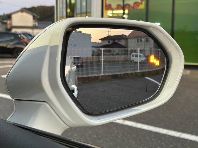 クラウンハイブリッド ＲＳアドバンス　純正ＳＤナビ・Ｔｏｙｏｔａ　Ｓａｆｅｔｙ　Ｓｅｎｓｅ・ＥＴＣ２．０・ドライブレコーダー・アラウンドビューモニター・ヘッドアップディスプレイ・電動パーキングブレーキ・ＬＥＤヘッドライト・前席パワーシート（29枚目）