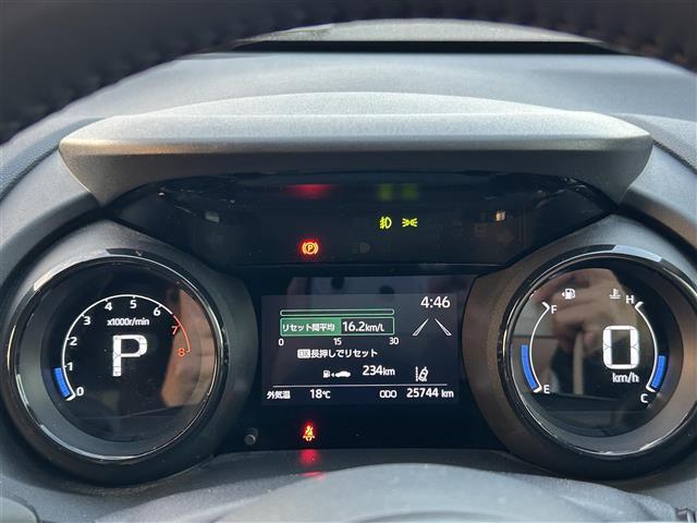 ヤリス Ｚ　ワンオーナー・純正ディスプレイオーディオ・デジタルインナーミラー・トヨタセーフティセンス・車高調（ＲＧ）・前席シートヒーター・ＥＴＣ・ドライブレコーダー・社外ＡＷ・ＬＥＤヘッドライト・禁煙車（9枚目）