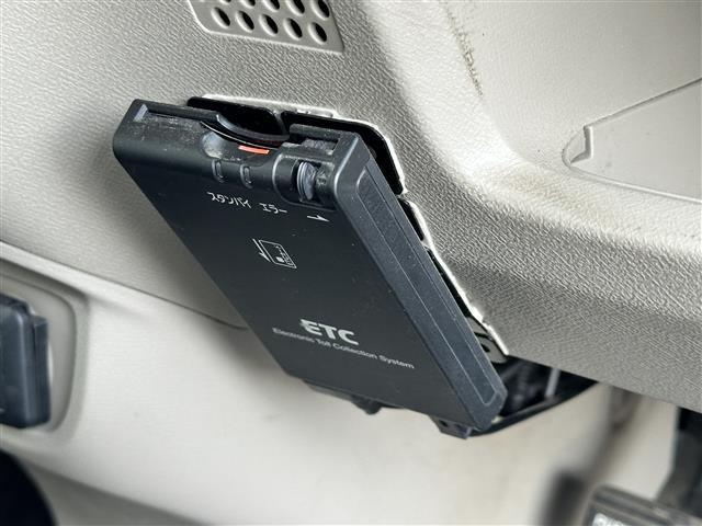 ライフ Ｇスマートプラス　保証書・取扱説明書・ラジオ（ＡＭ／ＦＭ）・ＣＤ再生・ＡＡＣ・ＡＢＳ・盗難防止装置・ハロゲンヘッドライト・エアバック（運転席／助手席）・スペアキー（3枚目）