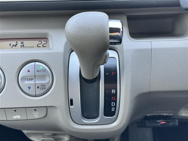 ライフ Ｇスマートプラス　保証書・取扱説明書・ラジオ（ＡＭ／ＦＭ）・ＣＤ再生・ＡＡＣ・ＡＢＳ・盗難防止装置・ハロゲンヘッドライト・エアバック（運転席／助手席）・スペアキー（6枚目）