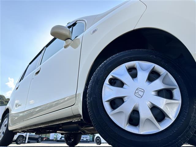 ライフ Ｇスマートプラス　保証書・取扱説明書・ラジオ（ＡＭ／ＦＭ）・ＣＤ再生・ＡＡＣ・ＡＢＳ・盗難防止装置・ハロゲンヘッドライト・エアバック（運転席／助手席）・スペアキー（33枚目）