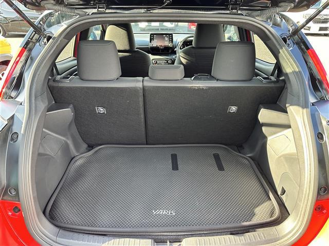 ヤリス Ｚ　ワンオーナー・純正ディスプレイオーディオ・フルモデリスタ・ＭＴモード付き・トヨタセーフティセンス・前席シートヒーター・スペアキー×１・バックカメラ・ＥＴＣ・ドライブレコーダー・純正ＡＷ・ＬＥＤライト（27枚目）