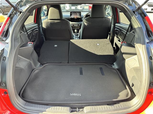 ヤリス Ｚ　ワンオーナー・純正ディスプレイオーディオ・フルモデリスタ・ＭＴモード付き・トヨタセーフティセンス・前席シートヒーター・スペアキー×１・バックカメラ・ＥＴＣ・ドライブレコーダー・純正ＡＷ・ＬＥＤライト（28枚目）