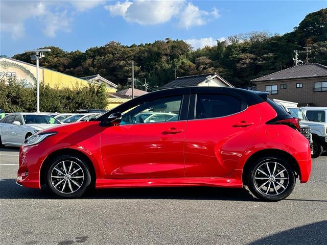 ヤリス Ｚ　ワンオーナー・純正ディスプレイオーディオ・フルモデリスタ・ＭＴモード付き・トヨタセーフティセンス・前席シートヒーター・スペアキー×１・バックカメラ・ＥＴＣ・ドライブレコーダー・純正ＡＷ・ＬＥＤライト（32枚目）