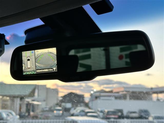 エルグランド ２５０ハイウェイスタープレミアムアーバンクロム　ワンオーナー・純正ナビ・フルセグＴＶ・純正ＡＷ・両側Ｐスラ・パワーバックドア・エマージェンシーブレーキ・ブラインドスポットモニター・純正フロントスポイラー・全方位カメラ・パワーシート・ＬＥＤライト（6枚目）