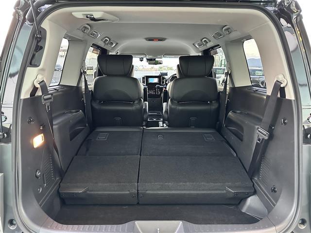 エルグランド ２５０ハイウェイスタープレミアムアーバンクロム　ワンオーナー・純正ナビ・フルセグＴＶ・純正ＡＷ・両側Ｐスラ・パワーバックドア・エマージェンシーブレーキ・ブラインドスポットモニター・純正フロントスポイラー・全方位カメラ・パワーシート・ＬＥＤライト（29枚目）