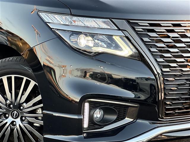 エルグランド ２５０ハイウェイスタープレミアムアーバンクロム　ワンオーナー・純正ナビ・フルセグＴＶ・純正ＡＷ・両側Ｐスラ・パワーバックドア・エマージェンシーブレーキ・ブラインドスポットモニター・純正フロントスポイラー・全方位カメラ・パワーシート・ＬＥＤライト（38枚目）