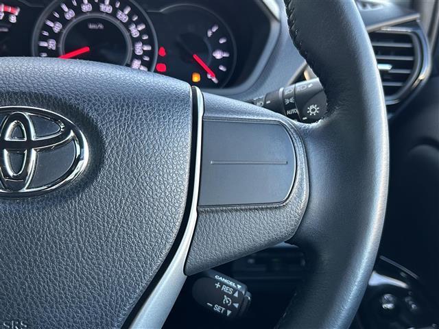 ヴォクシー ＺＳ　煌　純正ナビ・フルセグ・バックカメラ・両側パワスラ・ＥＴＣ２．０・ドラレコ・前方コーナーセンサー・ＬＥＤライト・オートライト・オートハイビーム・レーンキープ・衝突軽減ブレーキ・クルコン・スマートキー（9枚目）