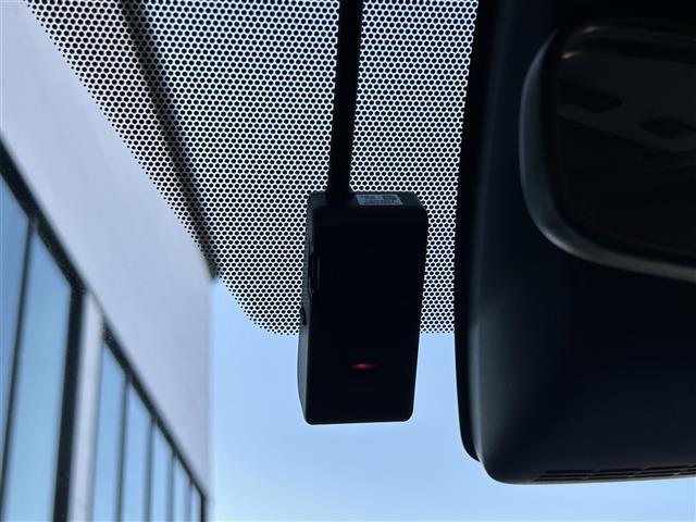 ヴォクシー ＺＳ　煌　純正ナビ・フルセグ・バックカメラ・両側パワスラ・ＥＴＣ２．０・ドラレコ・前方コーナーセンサー・ＬＥＤライト・オートライト・オートハイビーム・レーンキープ・衝突軽減ブレーキ・クルコン・スマートキー（15枚目）