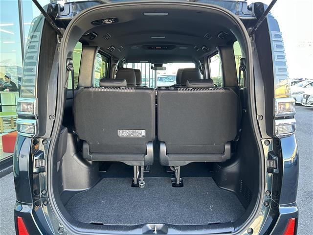 ヴォクシー ＺＳ　煌　純正ナビ・フルセグ・バックカメラ・両側パワスラ・ＥＴＣ２．０・ドラレコ・前方コーナーセンサー・ＬＥＤライト・オートライト・オートハイビーム・レーンキープ・衝突軽減ブレーキ・クルコン・スマートキー（23枚目）