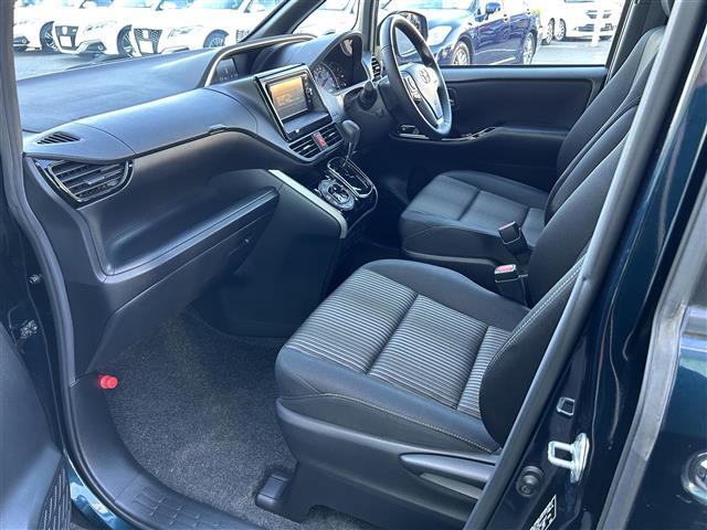 ヴォクシー ＺＳ　煌　純正ナビ・フルセグ・バックカメラ・両側パワスラ・ＥＴＣ２．０・ドラレコ・前方コーナーセンサー・ＬＥＤライト・オートライト・オートハイビーム・レーンキープ・衝突軽減ブレーキ・クルコン・スマートキー（25枚目）