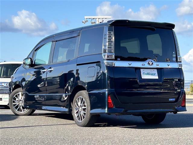 ヴォクシー ＺＳ　煌　純正ナビ・フルセグ・バックカメラ・両側パワスラ・ＥＴＣ２．０・ドラレコ・前方コーナーセンサー・ＬＥＤライト・オートライト・オートハイビーム・レーンキープ・衝突軽減ブレーキ・クルコン・スマートキー（43枚目）