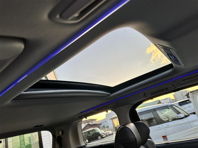 アルファード ２．５Ｓ　Ｃパッケージ　純Ｄオーディオ・サンルーフ・フルエアロ・後席モニター・三眼ライト・シーケンシャルウィンカー・両側Ｐスラ・Ｐバックドア・パワーシート・シートヒーター・エアーシート・ステアリングヒーター・バックカメラ（3枚目）