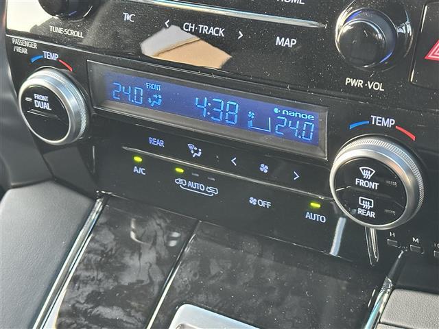 アルファード ２．５Ｓ　Ｃパッケージ　純Ｄオーディオ・サンルーフ・フルエアロ・後席モニター・三眼ライト・シーケンシャルウィンカー・両側Ｐスラ・Ｐバックドア・パワーシート・シートヒーター・エアーシート・ステアリングヒーター・バックカメラ（10枚目）