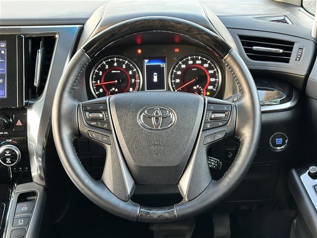 アルファード ２．５Ｓ　Ｃパッケージ　純Ｄオーディオ・サンルーフ・フルエアロ・後席モニター・三眼ライト・シーケンシャルウィンカー・両側Ｐスラ・Ｐバックドア・パワーシート・シートヒーター・エアーシート・ステアリングヒーター・バックカメラ（17枚目）