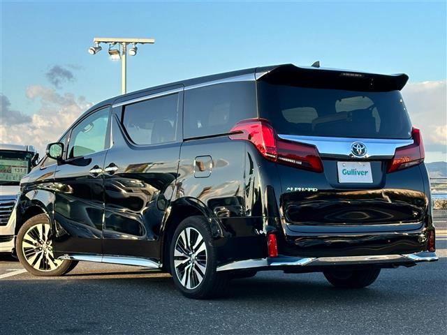 アルファード ２．５Ｓ　Ｃパッケージ　純Ｄオーディオ・サンルーフ・フルエアロ・後席モニター・三眼ライト・シーケンシャルウィンカー・両側Ｐスラ・Ｐバックドア・パワーシート・シートヒーター・エアーシート・ステアリングヒーター・バックカメラ（33枚目）