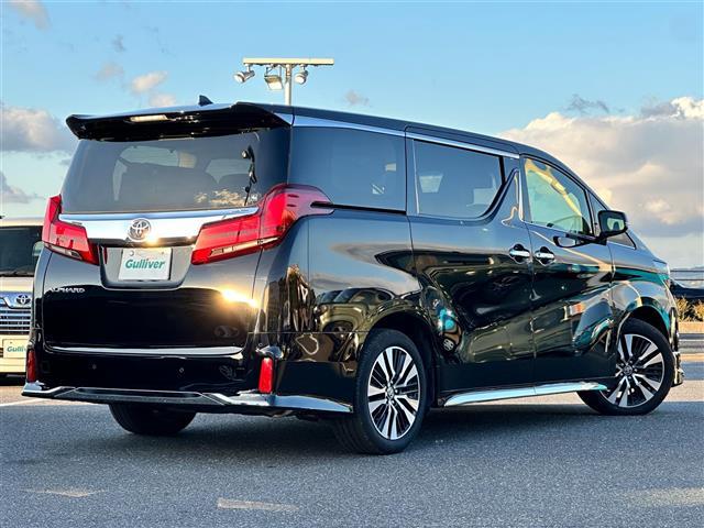 アルファード ２．５Ｓ　Ｃパッケージ　純Ｄオーディオ・サンルーフ・フルエアロ・後席モニター・三眼ライト・シーケンシャルウィンカー・両側Ｐスラ・Ｐバックドア・パワーシート・シートヒーター・エアーシート・ステアリングヒーター・バックカメラ（35枚目）