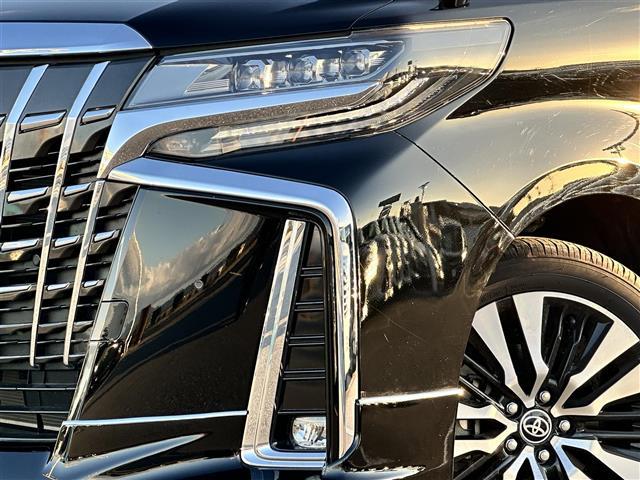 アルファード ２．５Ｓ　Ｃパッケージ　純Ｄオーディオ・サンルーフ・フルエアロ・後席モニター・三眼ライト・シーケンシャルウィンカー・両側Ｐスラ・Ｐバックドア・パワーシート・シートヒーター・エアーシート・ステアリングヒーター・バックカメラ（39枚目）