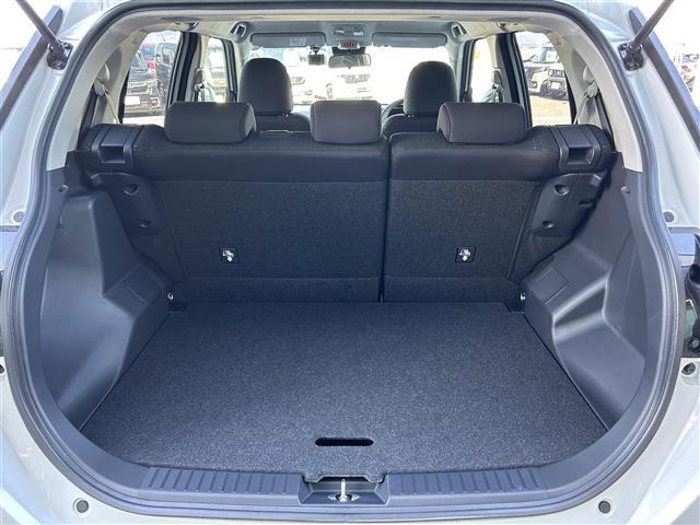 ライズ Ｚ　純正ディスプレイオーディオ・全周囲カメラ・シートヒーター・ブラインドスポット・コーナーセンサー・レーダークルコン・横滑り防止・レーンキープ・衝突軽減ブレーキ・ドラレコ・ＥＴＣ・ＬＥＤライト・純正ＡＷ（27枚目）