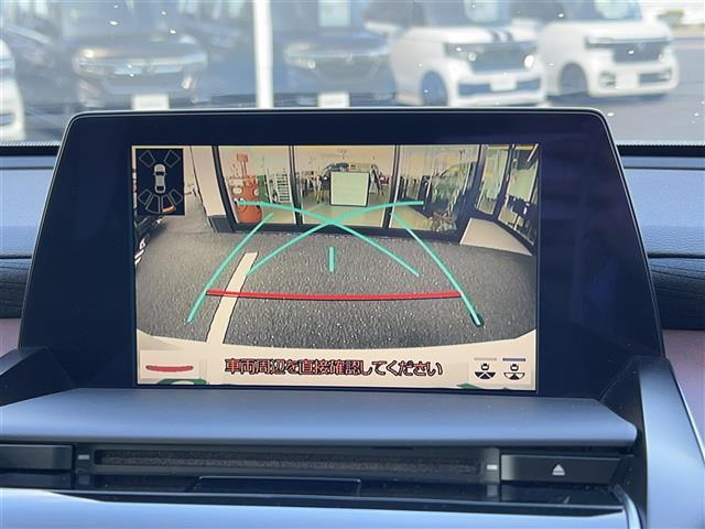 クラウンハイブリッド Ｓ　Ｃパッケージ　純正ＳＤナビ・フルセグテレビ・バックカメラ・プリクラッシュセーフティ・レーダークルーズ・レーンキープ・クリアランスソナー・ブラインドスポット・パーキングサポート・ヘッドアップディスプレイ・純正１８ＡＷ（5枚目）