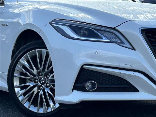 クラウンハイブリッド Ｓ　Ｃパッケージ　純正ＳＤナビ・フルセグテレビ・バックカメラ・プリクラッシュセーフティ・レーダークルーズ・レーンキープ・クリアランスソナー・ブラインドスポット・パーキングサポート・ヘッドアップディスプレイ・純正１８ＡＷ（37枚目）