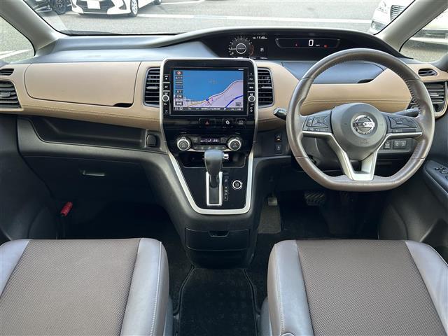 セレナ Ｘ　ワンオーナー・純正ＳＤナビ・フルセグＴＶ・両側パワスラ・ブラウンハーフレザーシート・全周囲カメラ・クルーズコントロール・ビルトインＥＴＣ・ロールサンシェード・前後コーナーセンサー・ＬＥＤヘッドライト（2枚目）