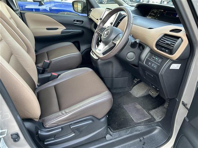 セレナ Ｘ　ワンオーナー・純正ＳＤナビ・フルセグＴＶ・両側パワスラ・ブラウンハーフレザーシート・全周囲カメラ・クルーズコントロール・ビルトインＥＴＣ・ロールサンシェード・前後コーナーセンサー・ＬＥＤヘッドライト（18枚目）